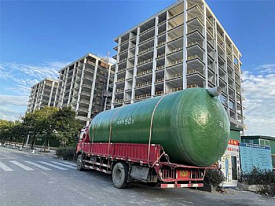 玻璃鋼化糞池應(yīng)用于學(xué)校、醫(yī)院、商場等場所